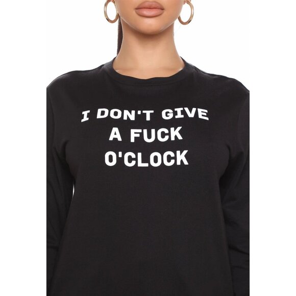 Fashion Nova ✦ IDGAF O’Clock Long Sleeve Top ✦ Black White Graphic Crew Neck - Picture 1 of 4